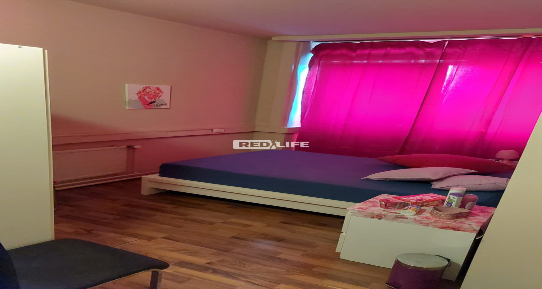 3 szintes épületben már 30