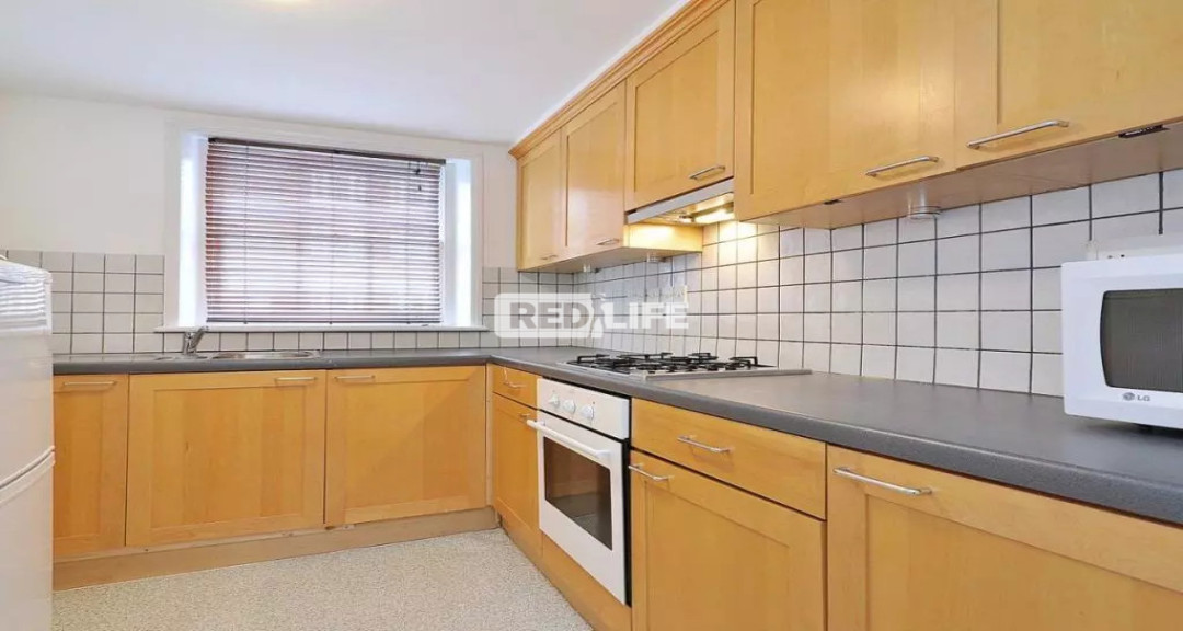 Lovely furnished and spacious flat