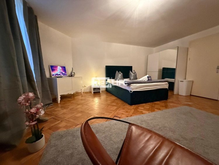 Apartman napi leadó női tulajdonos