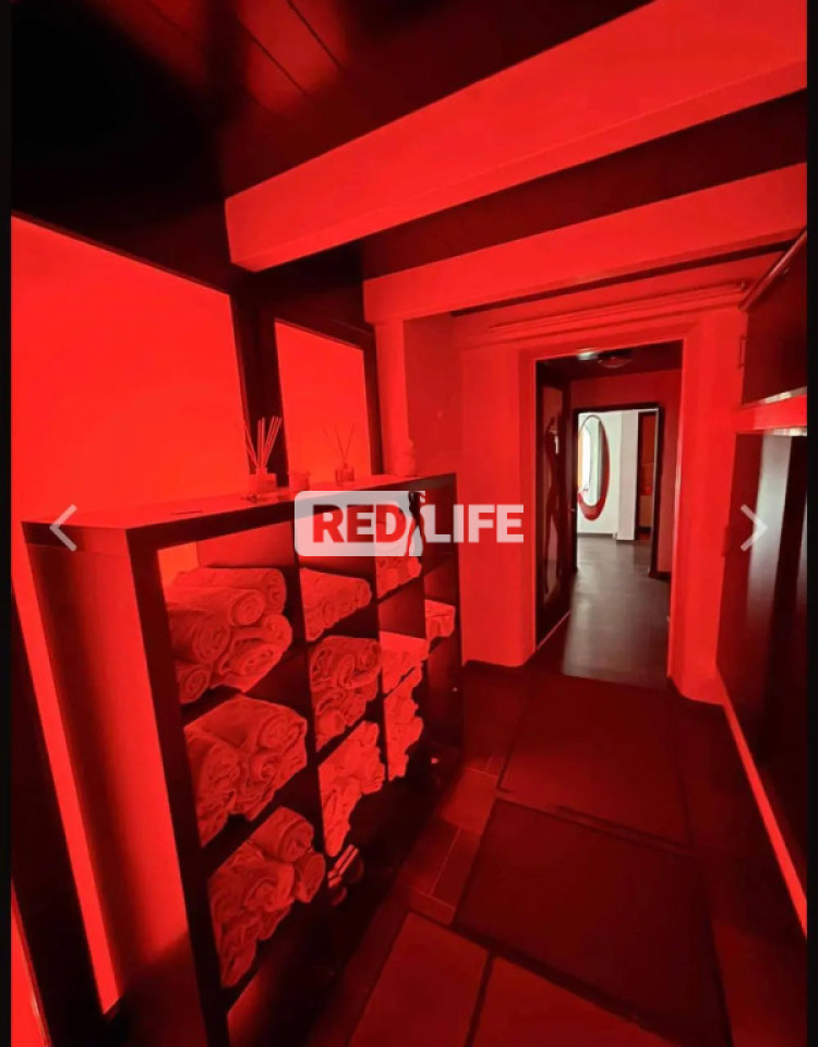 erotikus stúdió kifizetés naponta Studio